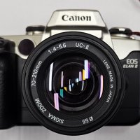 Фотоапарат Канон Canon Eos Elan II с обектив Sigma 3 броя светкавици и други аксесоари, снимка 2 - Фотоапарати - 43960057