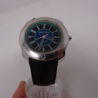 Кварцов часовник BENETON с механизъм BULOVA, 6 камъка, снимка 2 - Дамски - 38340331