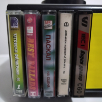 Стара ретро фонотека за касети/касетник. Без забележки!  Бонус всичките 20 касетки към нея, снимка 4 - Други - 44889577