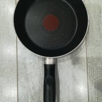 Тефлонен тиган TEFAL , снимка 1 - Съдове за готвене - 43436186