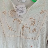 Бяла блуза с дълъг ръкав с етикет, снимка 2 - Блузи с дълъг ръкав и пуловери - 38343582