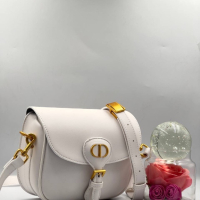 Dior 8 цвята дамска чанта, снимка 1 - Чанти - 44854392