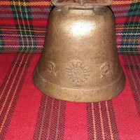 Антична швейцарска  камбана за крава , снимка 4 - Антикварни и старинни предмети - 37295925