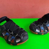Английски детски сандали , снимка 2 - Детски сандали и чехли - 33407032