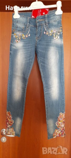 Нови дънки с пайети с етикет. Ръст 122 - 128, снимка 1