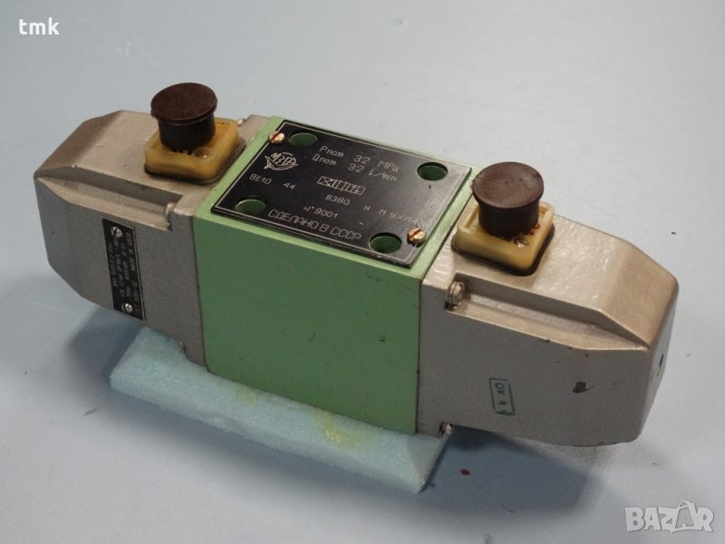 Хидравличен разпределител ВЕ 10 44 380 V, снимка 1