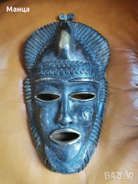 Бронзова маска Бауле, снимка 1