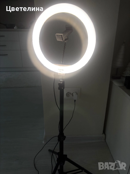 Статив с лед осветление , снимка 1