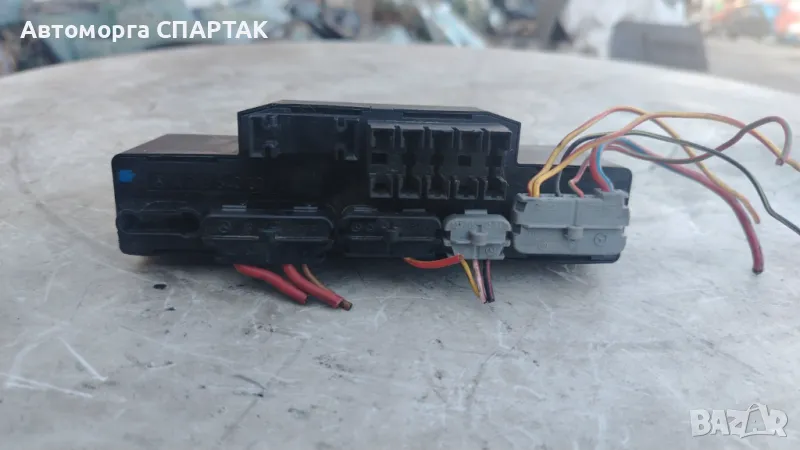 Комфорт модул за Mercedes E300D A2105400372, снимка 1