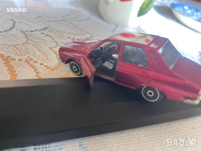 Polistil 1:43 Рено, снимка 6 - Колекции - 53220138