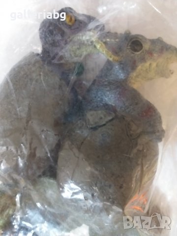 Комплект динозаври в яйце , снимка 3 - Фигурки - 39371822