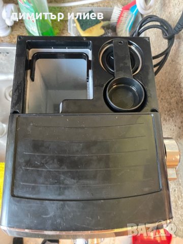 Кафемашина Saeco Poemia, снимка 3 - Кафемашини - 38309030