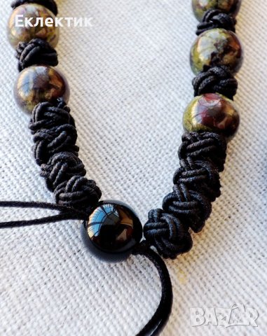 Амулет от обсидиан с наниз от полускъпоценни камъни, снимка 17 - Колиета, медальони, синджири - 40572381