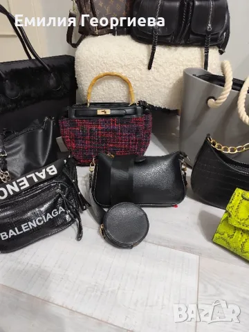 Дамска чанта, снимка 15 - Чанти - 49254237