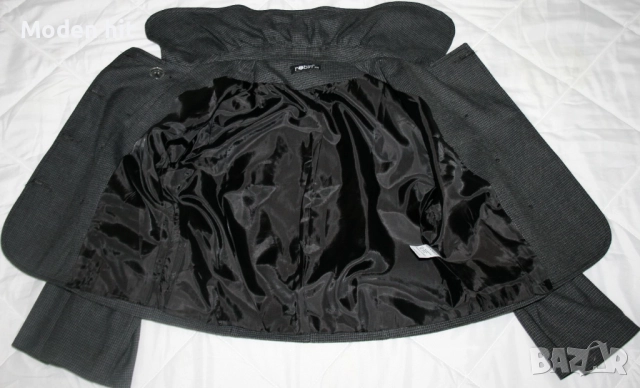 Дамски сака, снимка 14 - Сака - 51936289