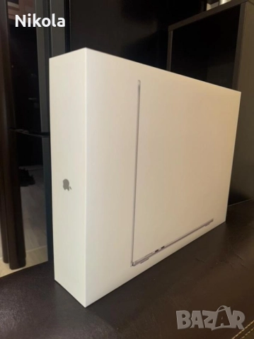 НОВ лаптоп Apple MacBook Air 2025 15-inch, M4 chip, 16GB RAM, 256GB, снимка 2 - Лаптопи за работа - 52085753