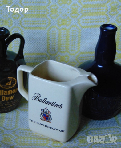 Оригинални порцеланови шишета и кана, снимка 3 - Колекции - 51848947