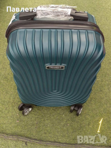 Стилен куфар с колелца за ръчен багаж с твърдо покритие 40/30/20см, снимка 11 - Куфари - 44927621