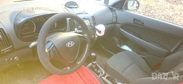 хюндаи i30 2010год., снимка 16 - Автомобили и джипове - 53170607