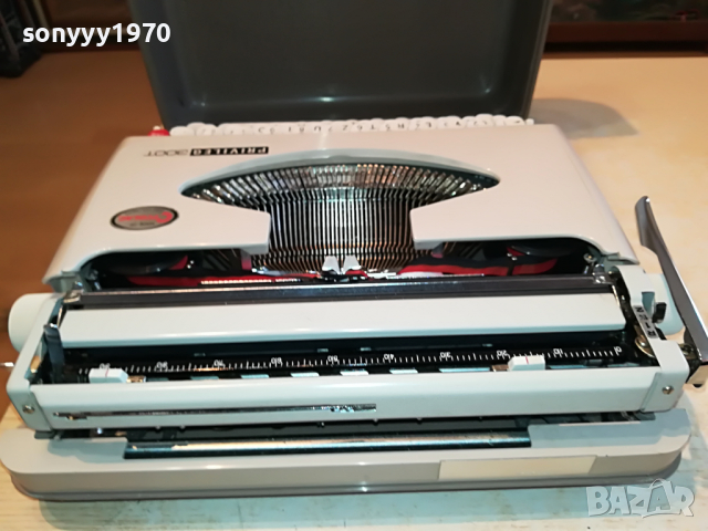 PRIVILEG 300T-ПИШЕЩА МАШИНА ВНОС GERMANY 1304221152, снимка 2 - Друго - 36442461