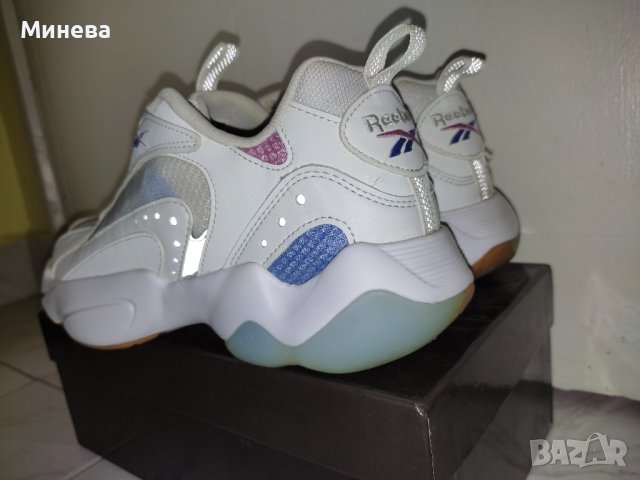 Маратонки Reebok , снимка 3 - Маратонки - 37367931