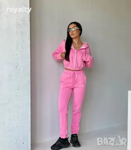 Nike розов дамски спортен комплект , снимка 2 - Спортни екипи - 49943093