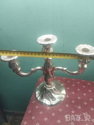 Посребрен метален свещник, снимка 3 - Декорация за дома - 48865774