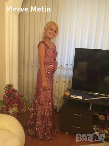 Дизайнерска официална рокля с кристали, снимка 2 - Рокли - 26269029