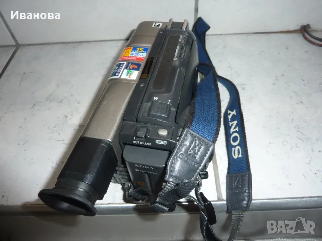 Продавам видеокамера Sony TRV77e,Hi8, снимка 1