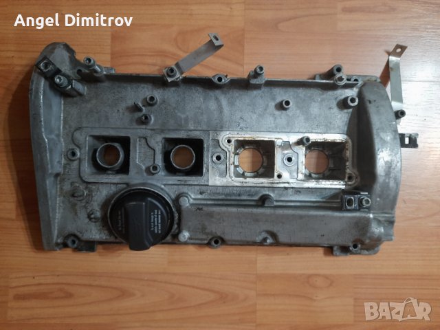Продавам капак за клапаните за Пасат 1.8 бензин 1997-2000г, снимка 3 - Автомобили и джипове - 38343303