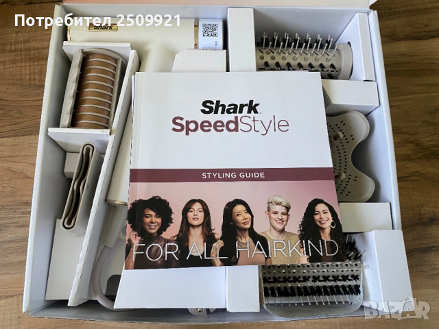 Сешоар Shark SpeedStyle HD334EU с приставки, снимка 2 - Сешоари - 52845956