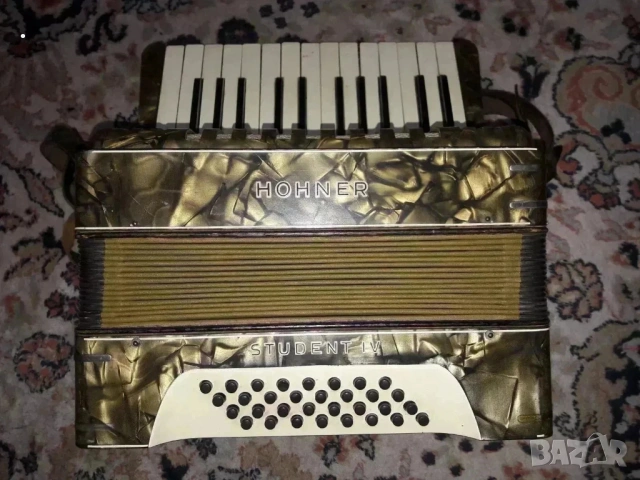 Акордеон Хонер Студент 4