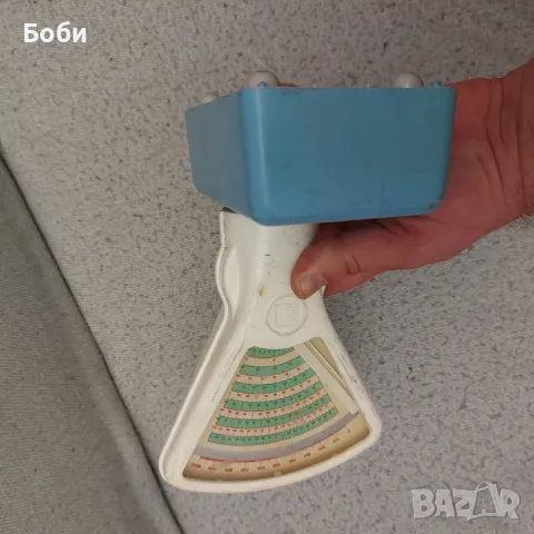 Старо Соц Пластмасова Играчка Кантарче, снимка 8 - Колекции - 48417193