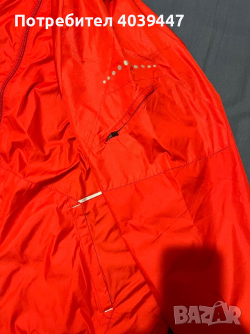 Ветровка Nike XL уголемена, снимка 3 - Спортни дрехи, екипи - 44894812