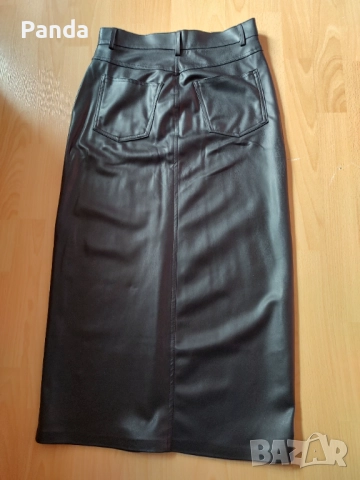 Нова кожена пола - Pull&Bear, снимка 2 - Поли - 52318483