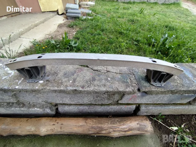 греда за задна броня TOYOTA avensis t25