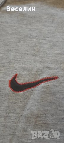Спортен потник NIKE Намаление , снимка 2 - Спортни дрехи, екипи - 50811304