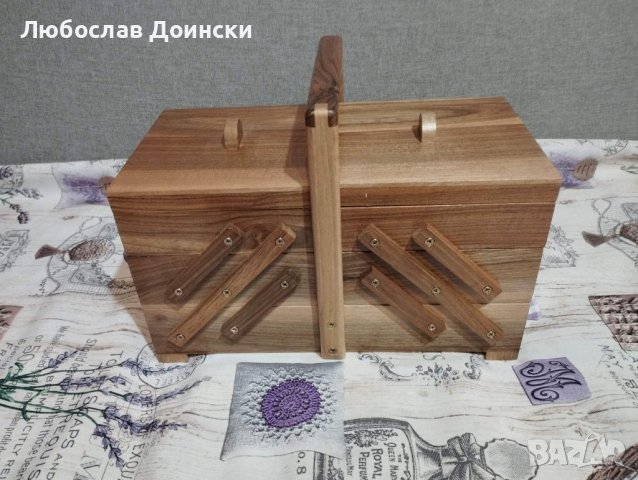 Предлагам шивашка кутия от орех., снимка 2 - Кутии за съхранение - 39942905