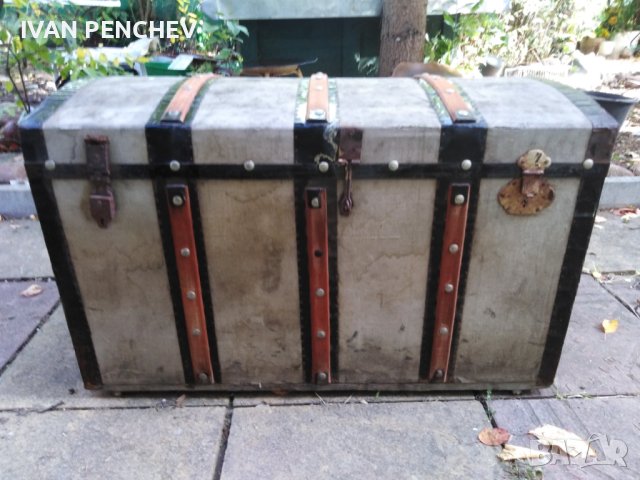 Продавам сандък старинен много запазен ДИЗАЙНЕРСКИ,  уникален голям размер ЗА ВСИЧКО !, снимка 3 - Скринове - 40713336