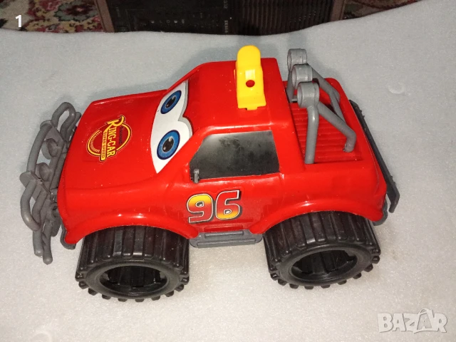 Автомобилче-играчка, снимка 1