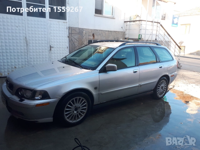 Volvo v40, снимка 2 - Автомобили и джипове - 52527353