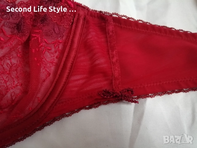 75E прозрачен дантелен сутиен Chantelle , снимка 17 - Бельо - 52899887