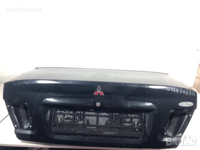 Заден капак Mitsubishi Carisma sedan 1999г