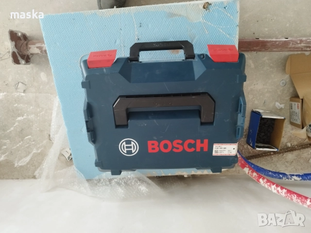 Bosch GLL 3-50 лазерен нивелир, снимка 15 - Измервателни инструменти - 51514413