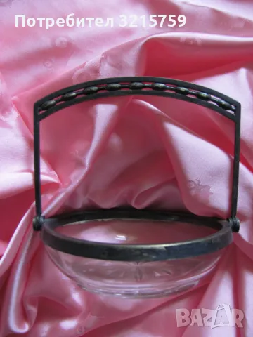 Арт деко кристална купа,бонбониера с бронзова дръжка, снимка 2 - Антикварни и старинни предмети - 49433916