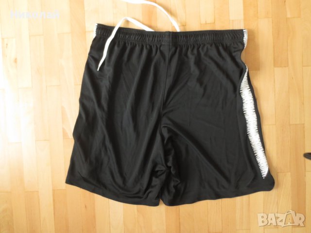 nike dry sqd shorts, снимка 4 - Спортни дрехи, екипи - 37176130