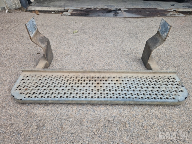 Степенка/стълбичка за бус 