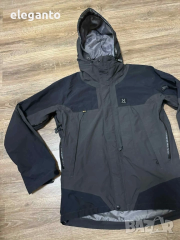 Висок клас мъжко яке Haglofs ProShell  Warm 3 Layer GoreTex Jacket , M размер , снимка 4 - Якета - 53260513