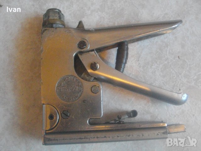 Профи Винтидж Английски Ръчен Такер-PRIMO ORIGINAL №101-Дърводелски/Тапицерски-За Скоби До 12 мм, снимка 8 - Други инструменти - 43202868