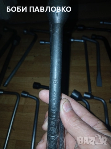 Оргинален ключ за джанти 17,19,21,22,24,27,32мм, снимка 13 - Аксесоари и консумативи - 51965994